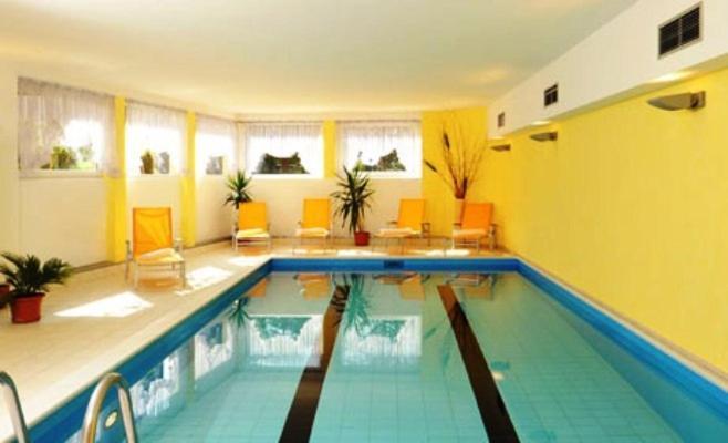 Hotel Lamm Naturns Esterno foto